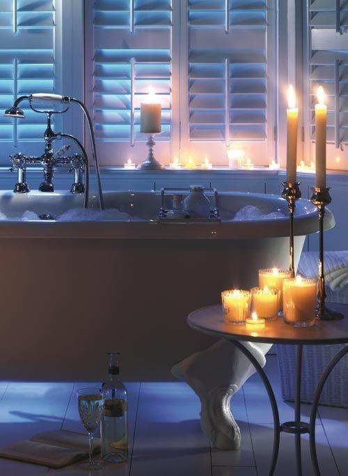 Bathroom Candles For Cozy and Romantic Atmosphere Founterior