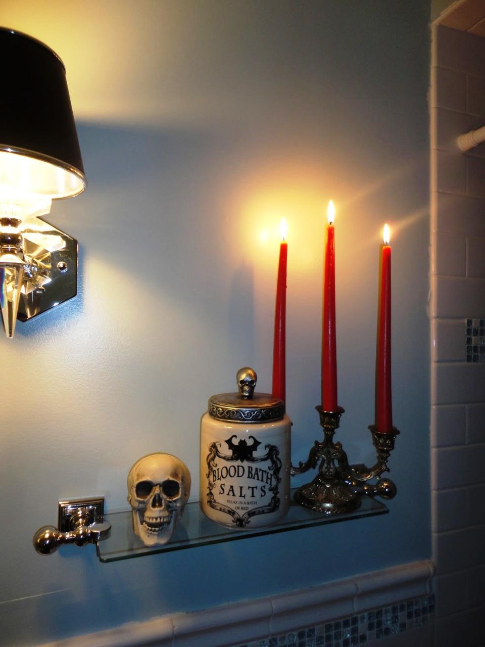 25 Bathroom Halloween Decorations Ideas Decoration Love