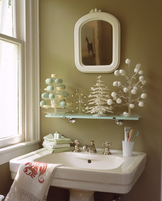 20 Amazing Christmas Bathroom Decoration Ideas Feed Inspiration