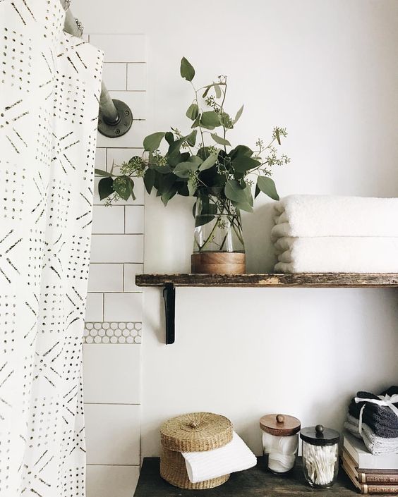 Styling with Eucalyptus Making your Home Beautiful