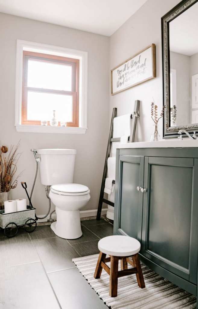 10 Guest Bathroom Ideas 2022 (Making Them Cozy)