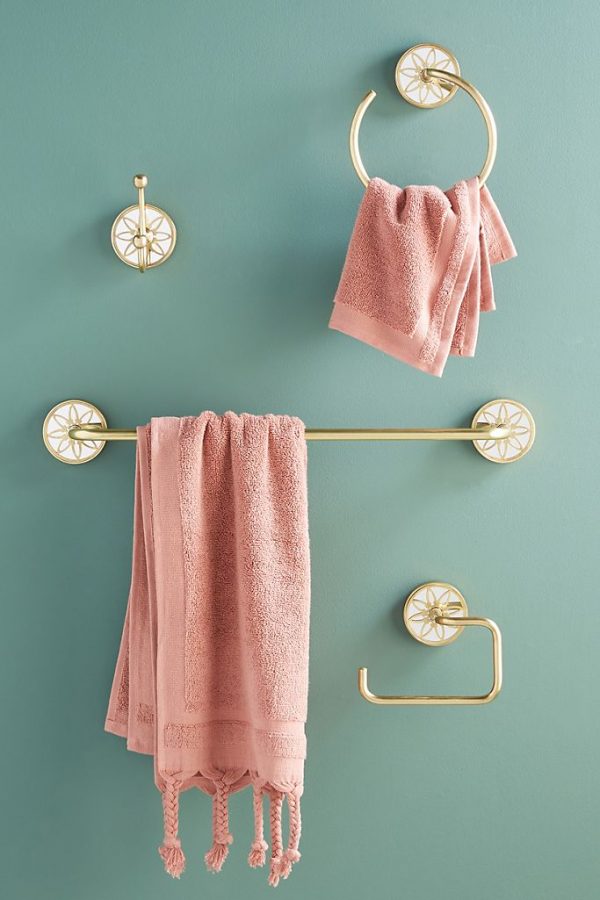 17 Bathroom Towel Bar Ideas Transform a Simple Thing into a Beautiful