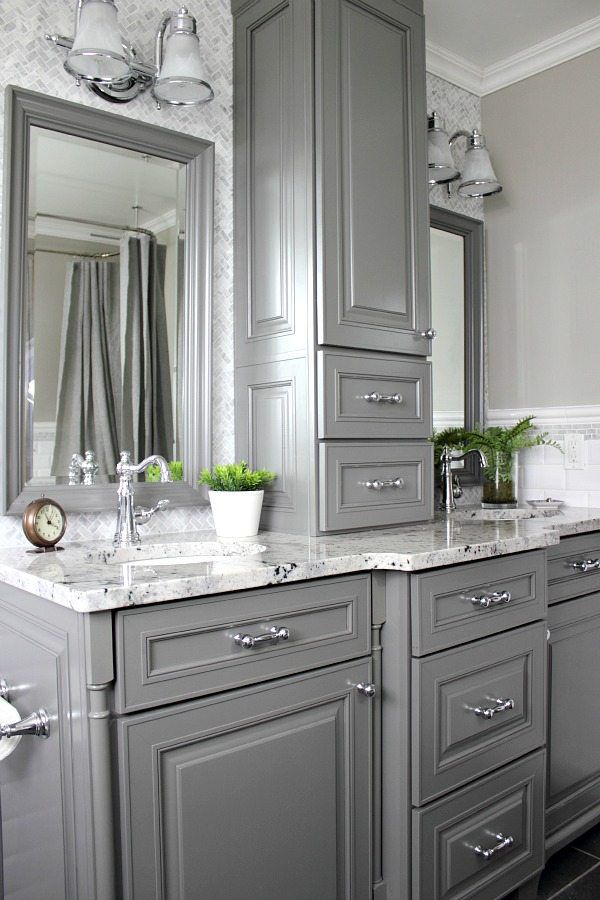 23 Ideas for Beautiful Gray Bathrooms
