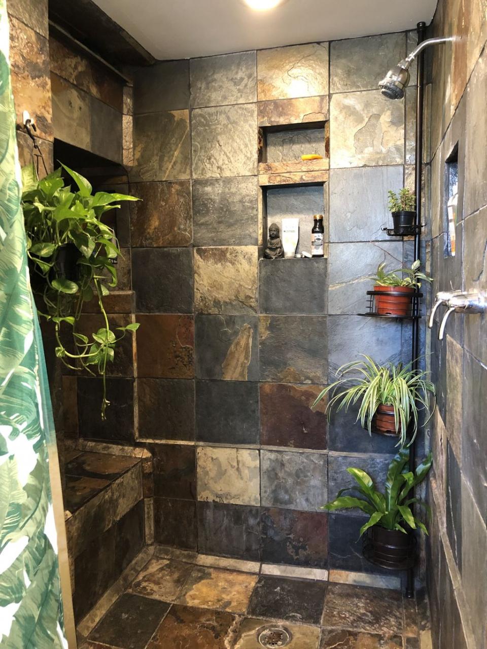 The Best Jungle Bathroom Decor Ideas To Get A Natural Impression 03