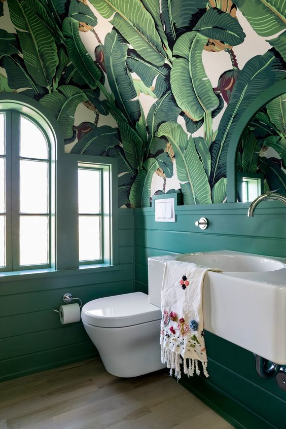 Get Banana Leaf Bathroom Decor Background kesi