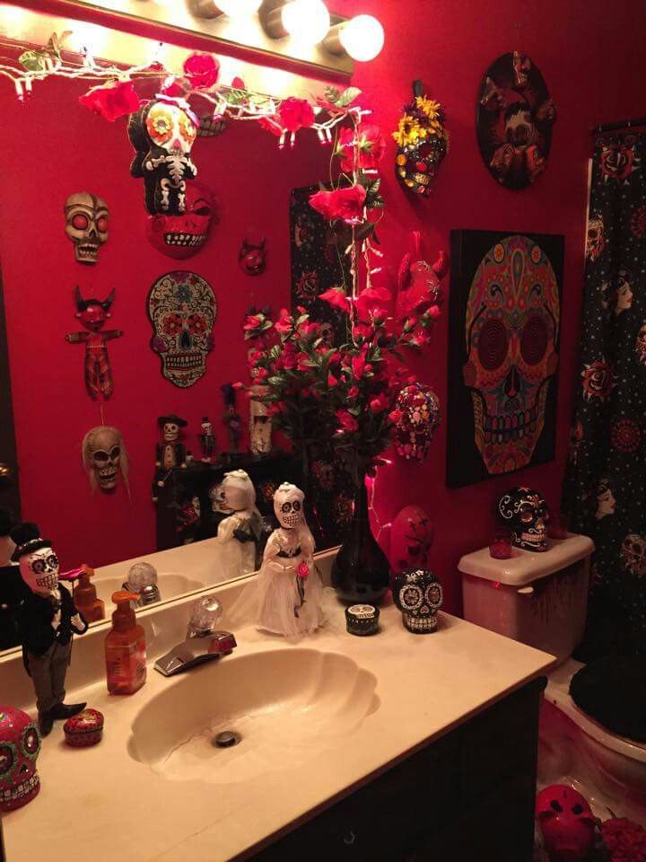 Day of the Dead themed bathroom Sugar skull decor, Skull decor, Decor