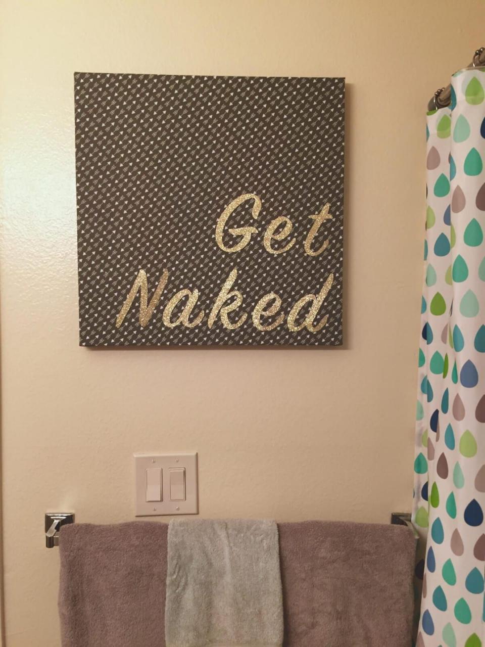 DIY Canvas Art For Your Bathroom Bathroom crafts, Bathroom canvas art