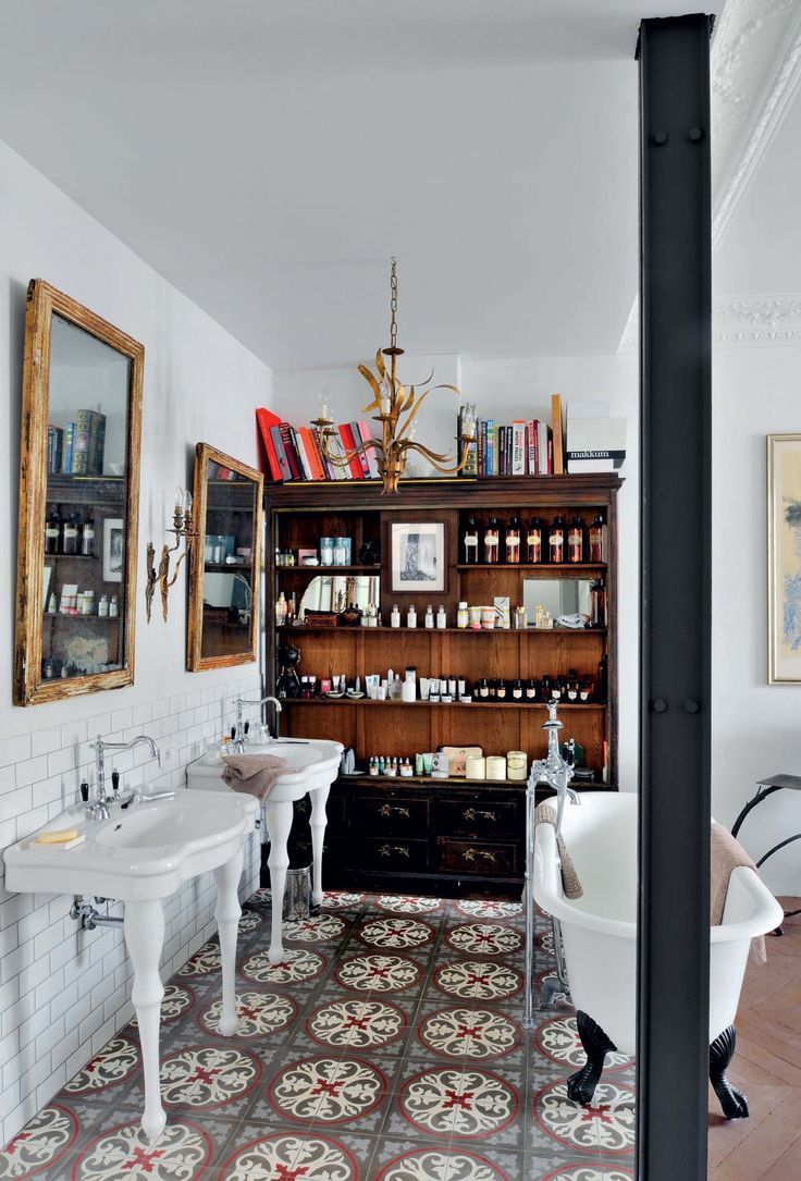 Apothecary Bathroom, Vintage Style Bathroom, Pedestal Sinks, Paris