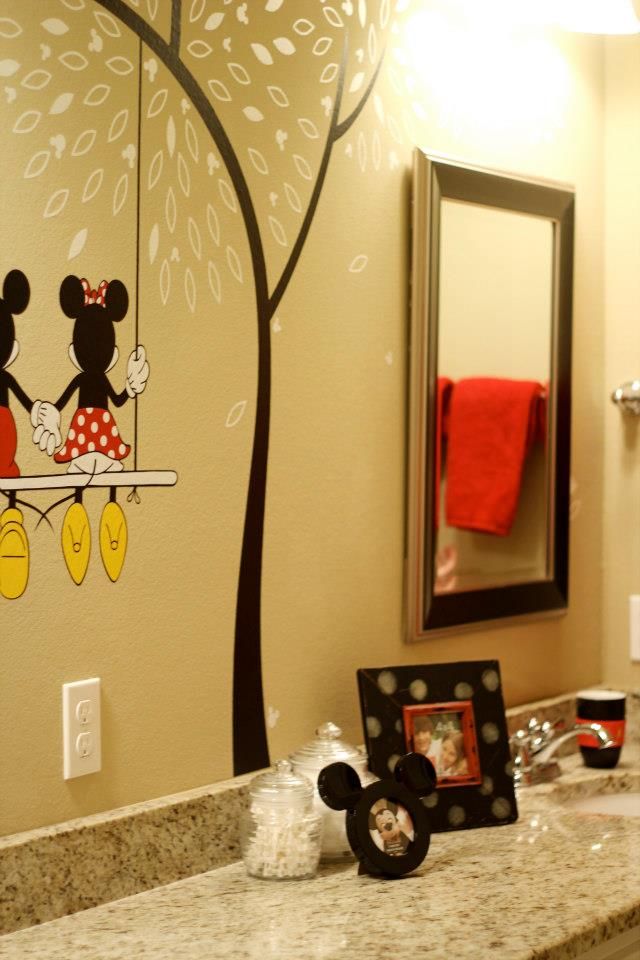 Mickey Bathroom Disney bathroom, Disney room decor, Mickey mouse bathroom