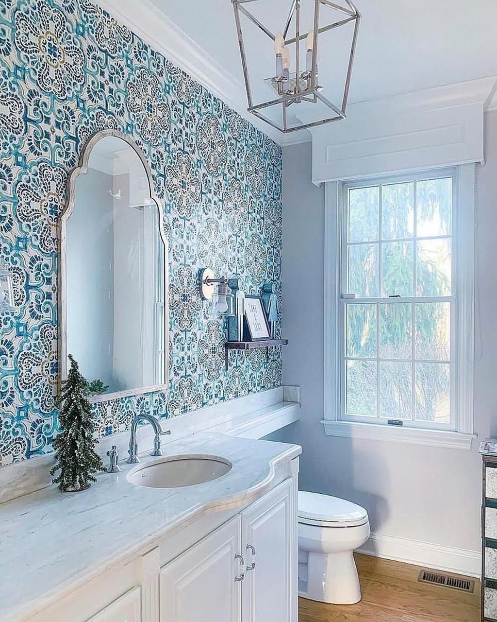 Nice Blue Color Bathroom Decor Ideas SWEETYHOMEE Stylish bathroom
