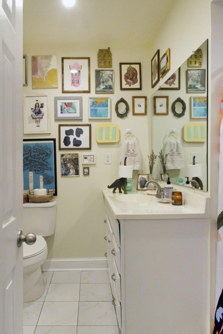 Post Image Small bathroom decor, Bathroom design small, Bathroom wall