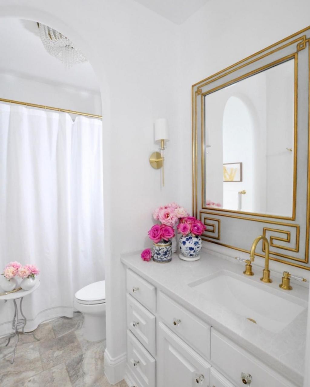 10 Best Glam Bathroom Decor Ideas You'll Swoon Over in 2021 Glam