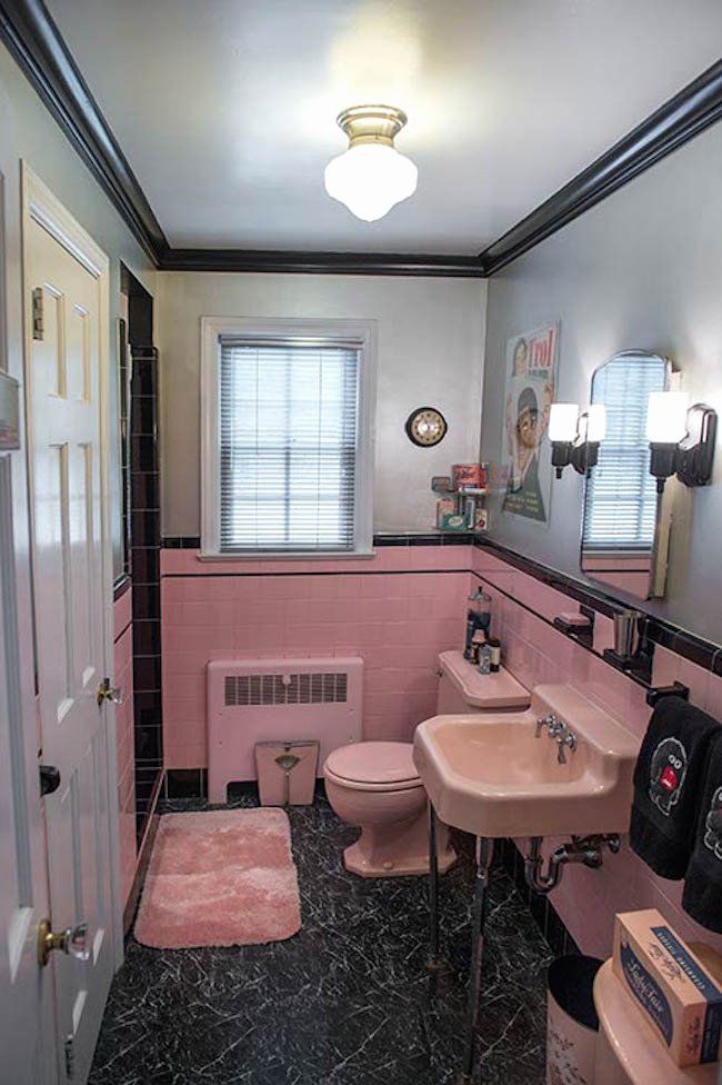 19 Pink and Grey Bathroom Decor in 2020 Retro pink bathroom, Pink