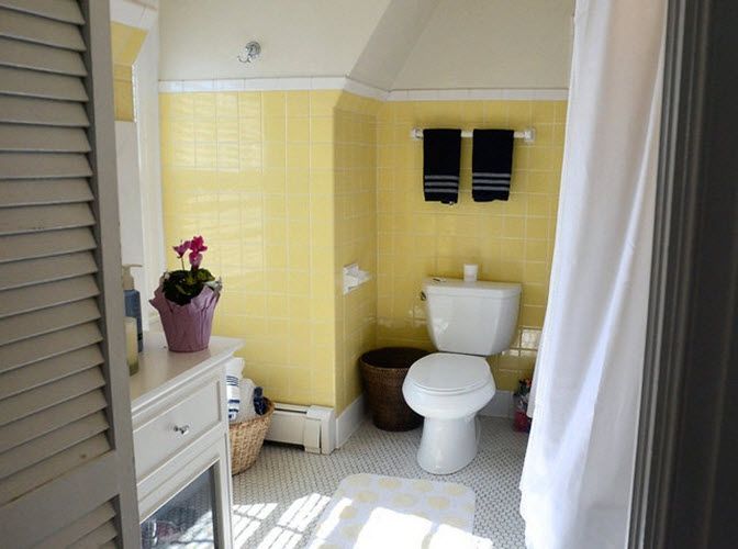 33 vintage yellow bathroom tile ideas and pictures Yellow bathroom