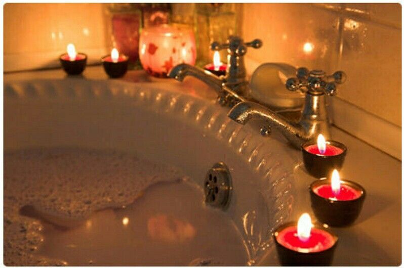 Relaxing ;) Candle Light Bath, Bath Candles, Bathroom Candles, Candle