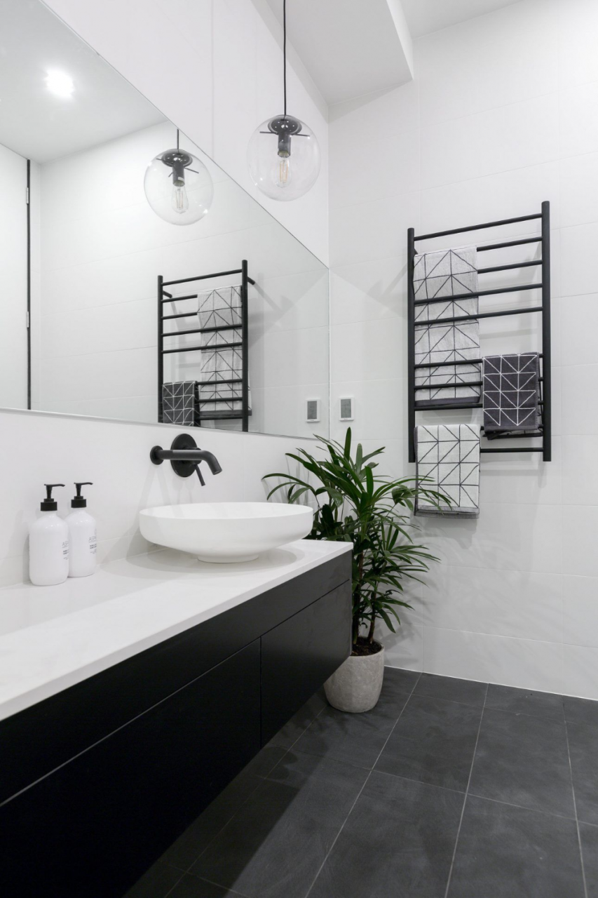 black and white bathroom decor pinterest White bathroom designs