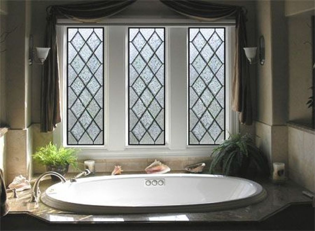 36 Stunning Leaded Glass Windows Design Ideas Glass bathroom, Leaded