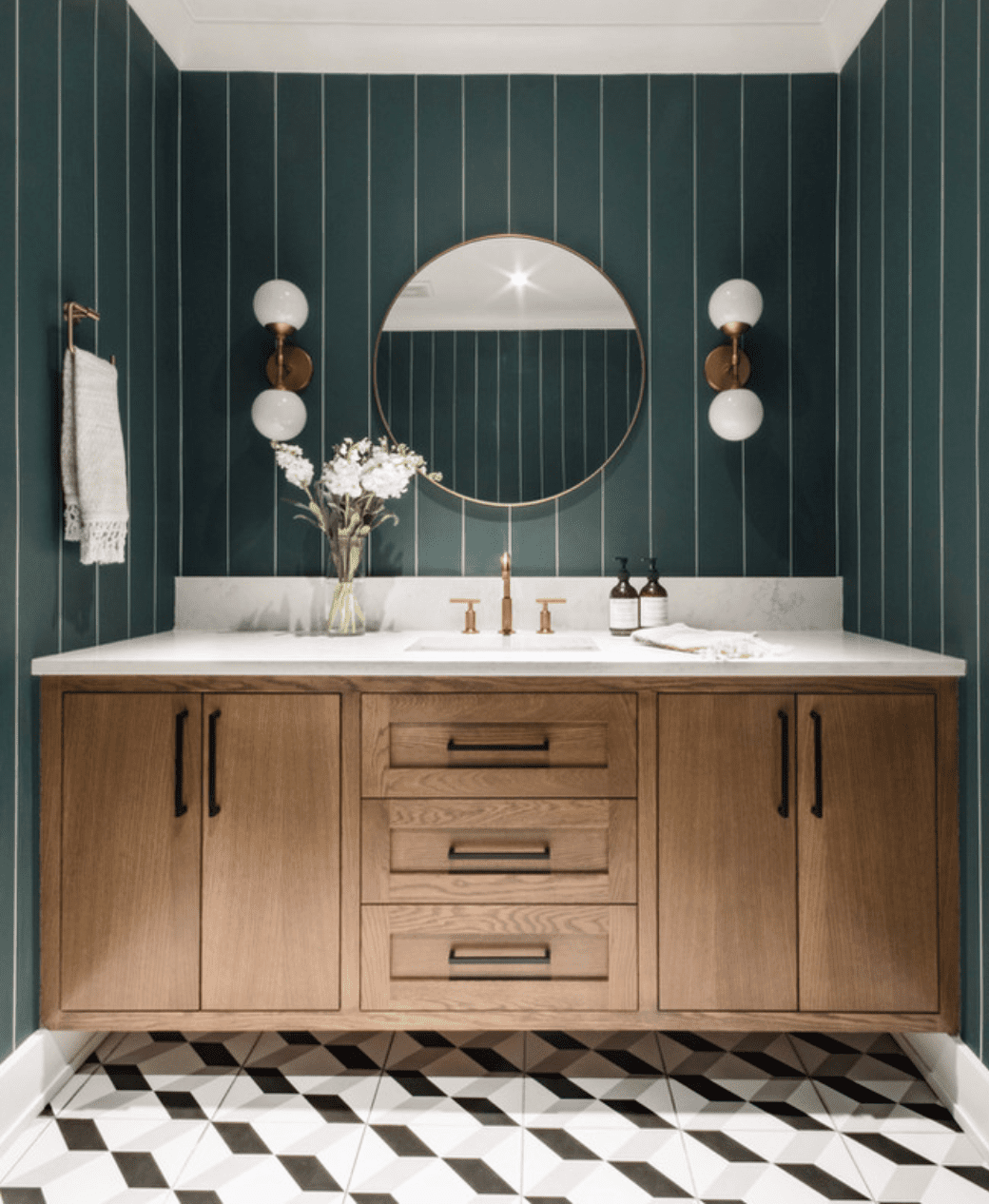 31 Art Deco Bathroom Design & Decor Ideas Worth Trying