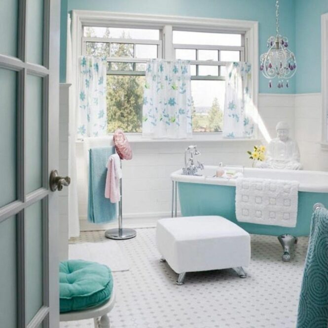 Tiffany Blue Bathroom Ideas Couple adapted an in a Beaux