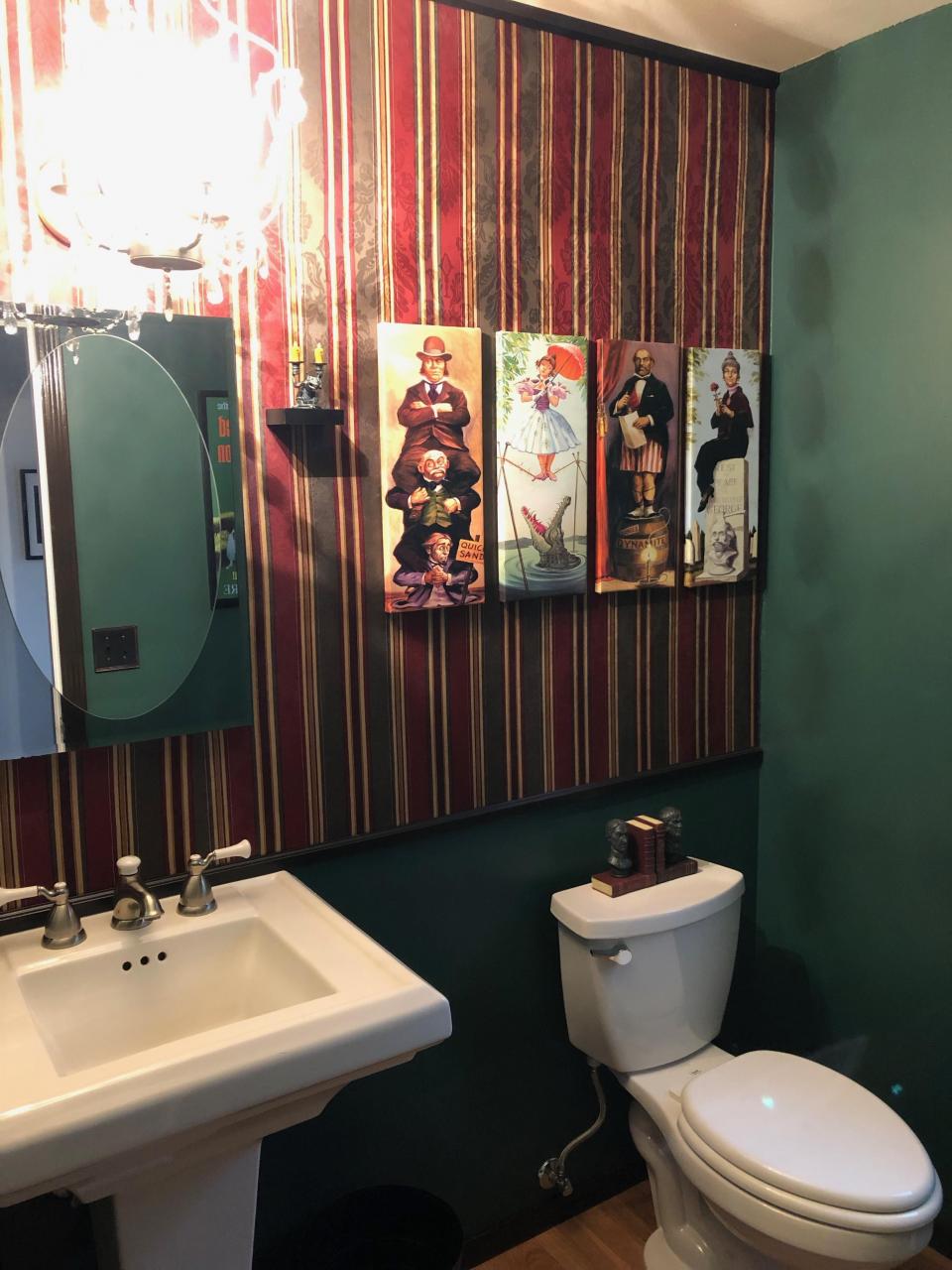 Because powder rooms are supposed to be fun and eclectic my new Haunted