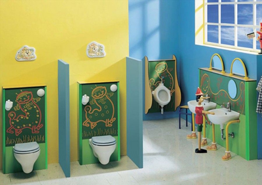 Kid's bathroom at nursery school. Ohh! Kid bathroom decor, Kids