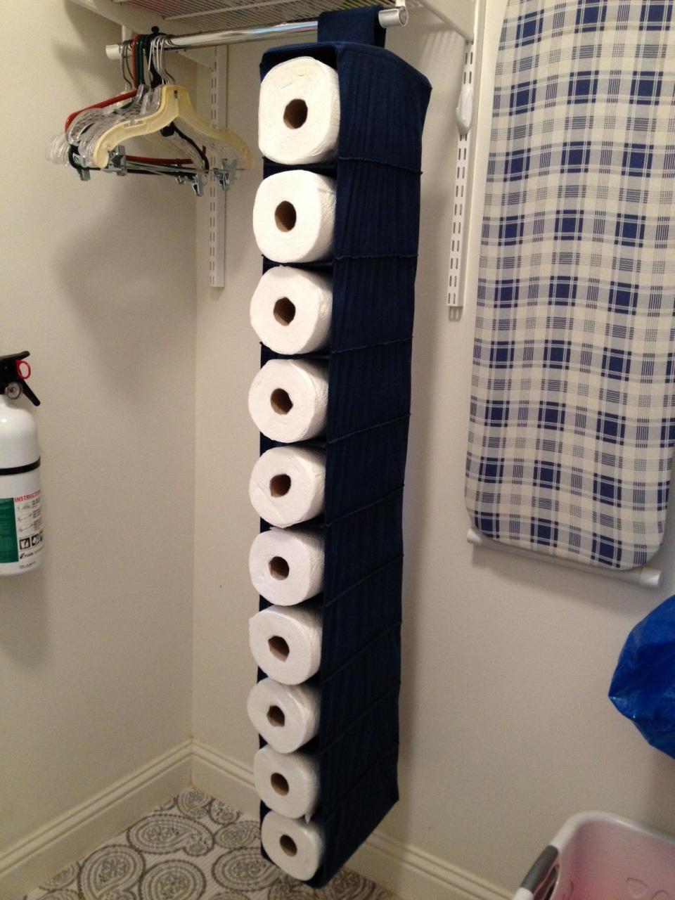 Paper towel storage. Towel storage, Paper towel storage, Rustic