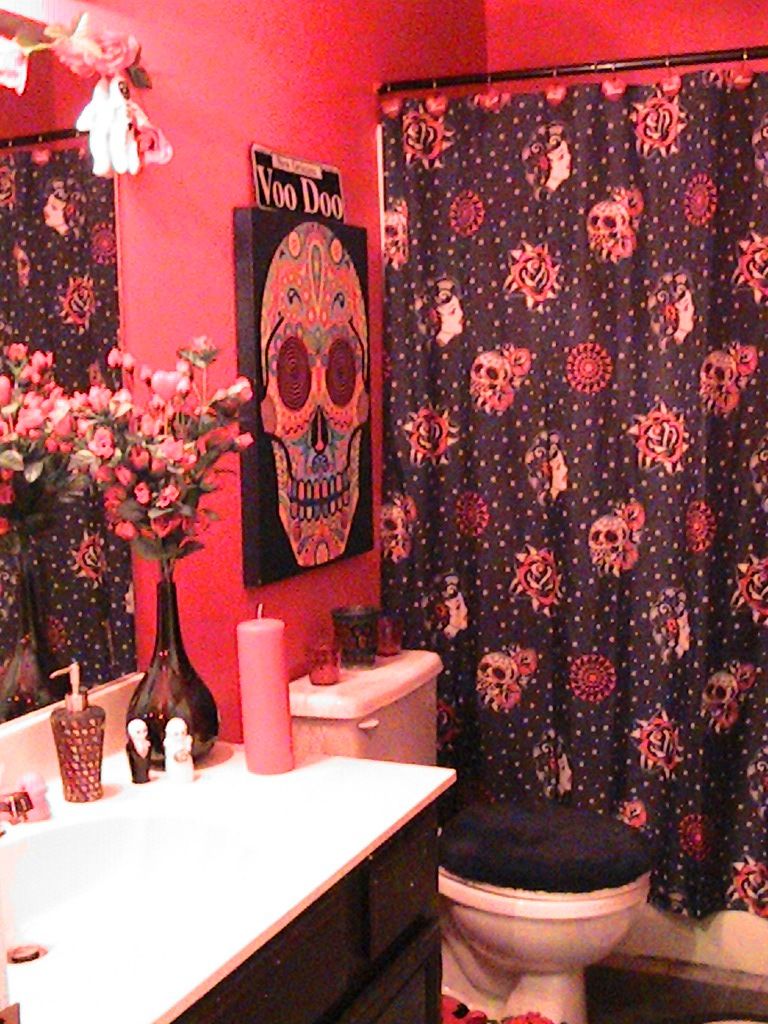 Day of the Dead Bathroom Bathroom red, Bathroom decor, Gothic bathroom