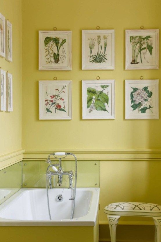 Awesome Bathroom Decoration Ideas With Printed Wall 09 Yellow Bathroom