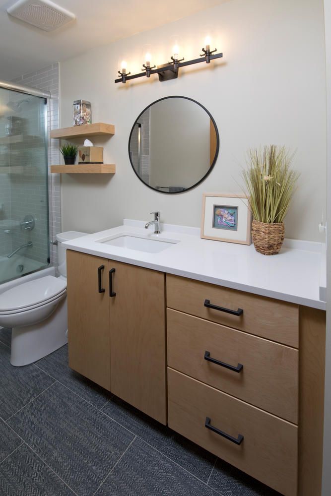 We are loving Modern Minnesota right now, this Bloomington bathroom