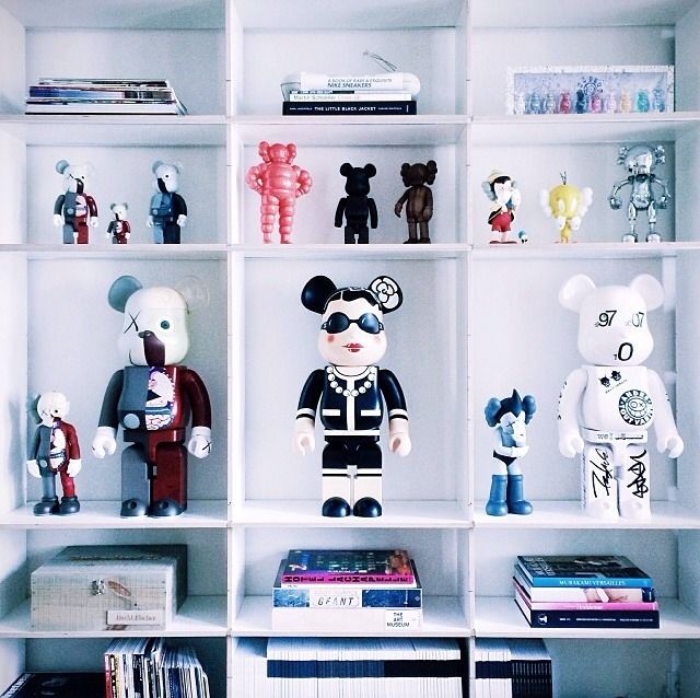 Compilation of Cool Photo Toy collection room, Hypebeast room