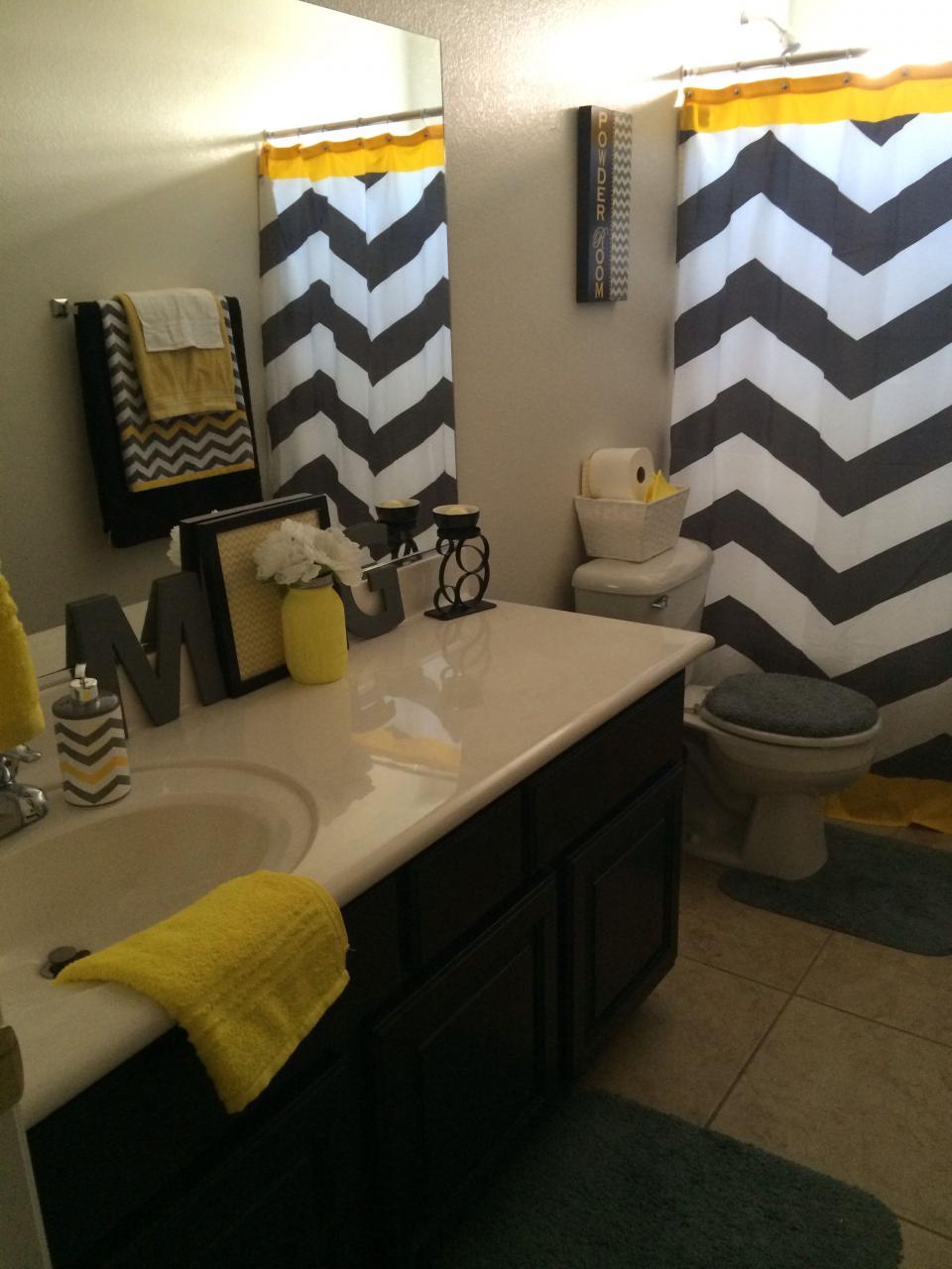 My new cheerful (gender neutral) bathroom! Yellow Black Grey and White