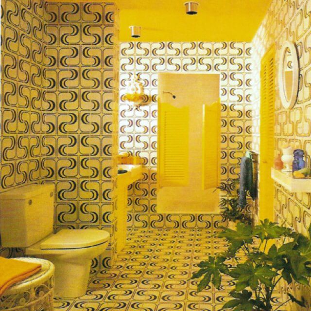 Groovy bathroom 70s Interior, Vintage Interior Design, Vintage Design