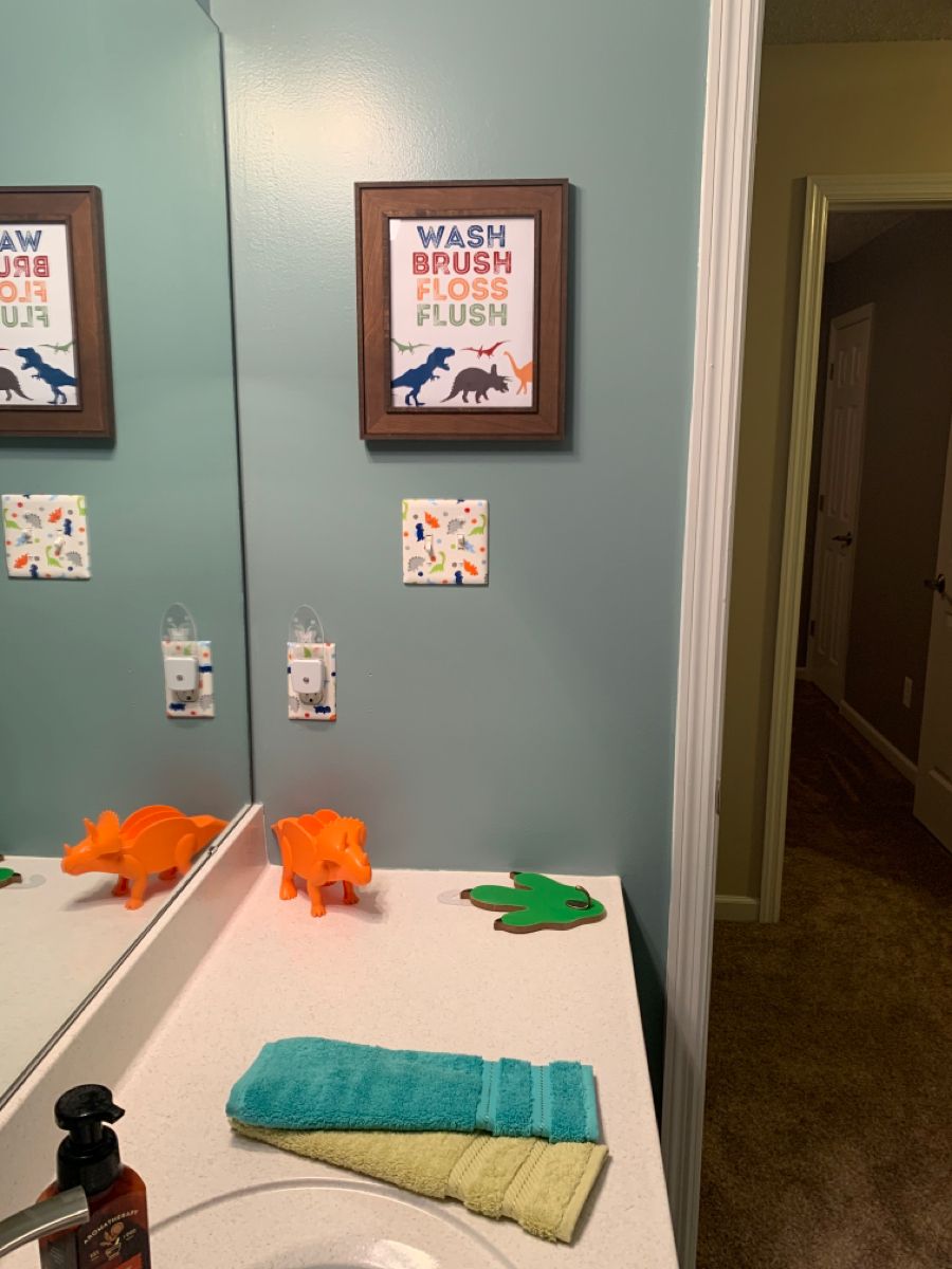 Dinosaur Themed Bathroom Bathroom kids, Themed bathroom, Boys bathroom