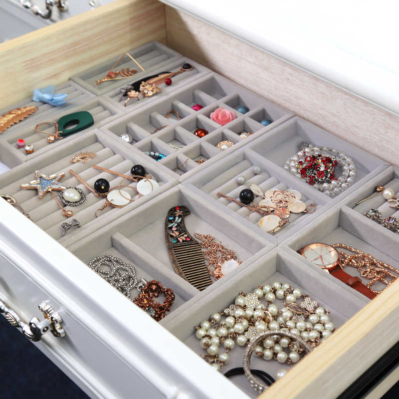 Boombox Jewelry Storage