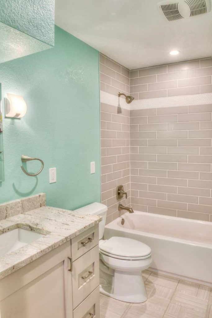 87 Small Bathroom Paint Ideas to Transform Your Space with Color