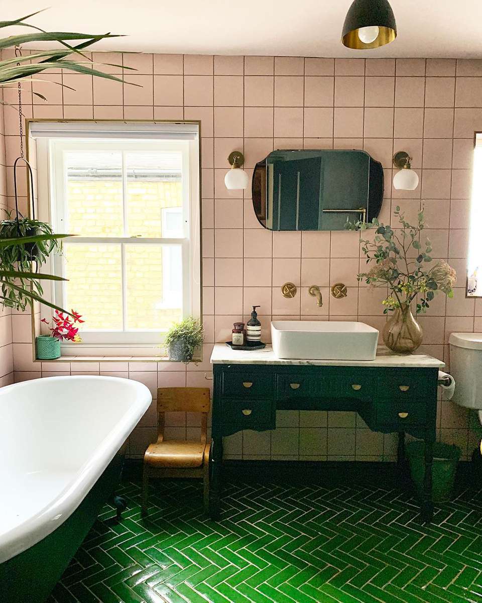 15 Ideas for Green Bathrooms