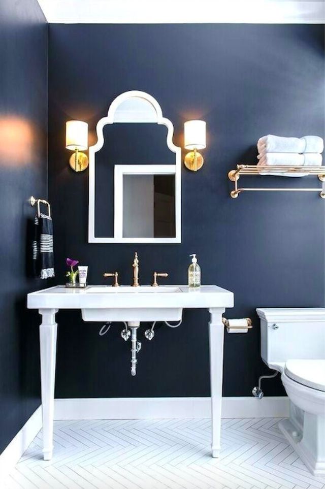 9 Navy Blue Bathroom Ideas