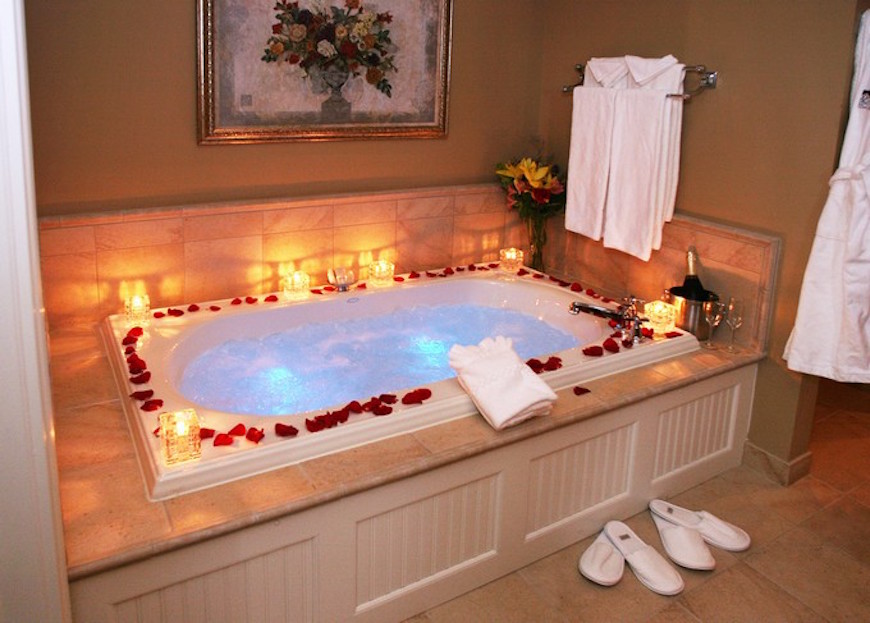 Romantic Bathroom Ideas for Valentine's Day