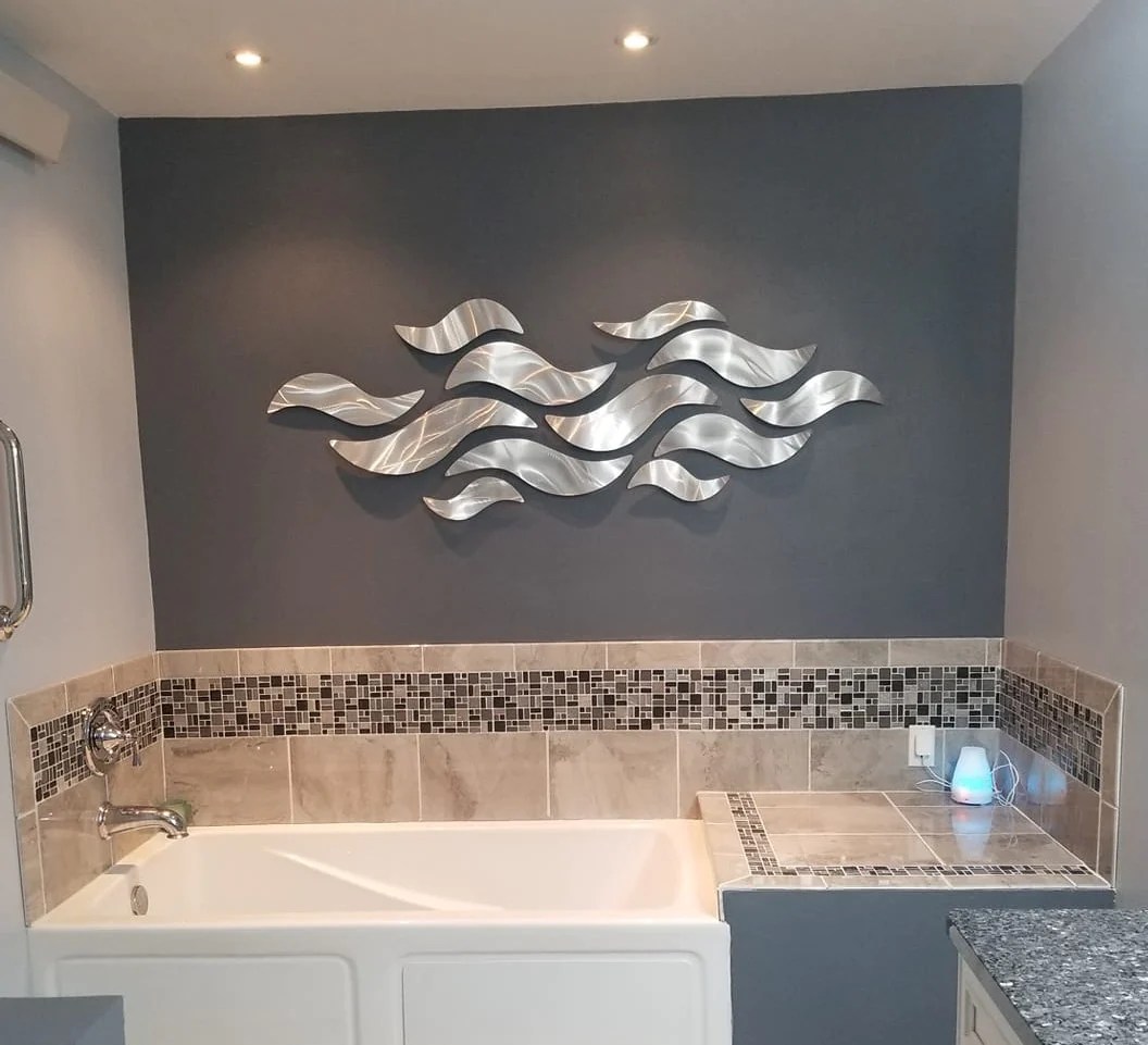 Metal Wall Decor For Bathroom / Woman Galvanized Metal Wall Decor Hobby
