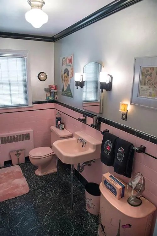 Robert's pink and black bathroom makeover Retro Renovation
