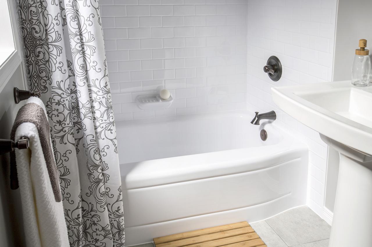 17 Affordable Bathroom Decor Ideas Bath Fitter