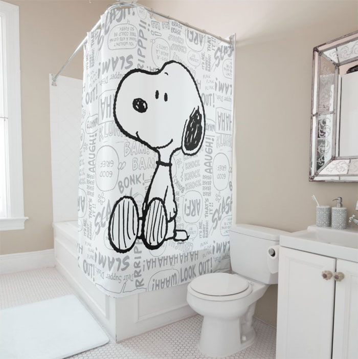 Custom Peanuts & Snoopy Bath Accessories
